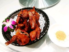脆皮乳鸽-廊亦舫Lang Yi Fang Restaurant(金桥店)