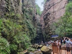 -龙潭大峡谷