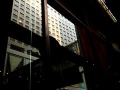 -星巴克臻选(广州高德置地秋广场店)