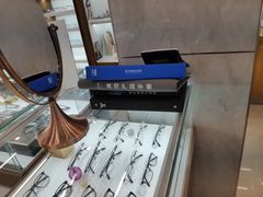 -明月眼镜(三坝店)