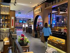 -呷哺呷哺(万达新世界店)