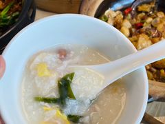 -煲王粤菜餐厅(中侨中心店)