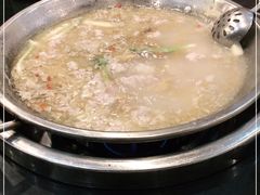 -老来福·非遗酸汤兔(凯旋路店)