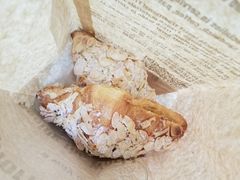 杏仁羊角-麦田工坊(月湖店)