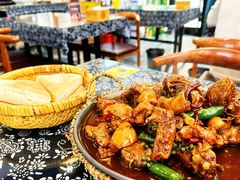 -八两八金·莱芜特色炒鸡(市南漳浦路店)