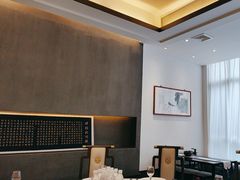 -梅花香里大酒店(郁金香路店)