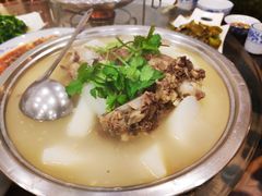 -石磨豆花家常菜·牦牛排土火锅