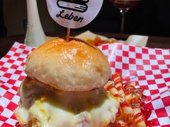 -Leben burger 乐本汉堡
