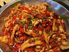 -老傅家湘潭水煮活鱼店(众一国际店)