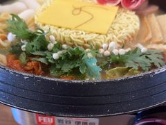 -WOW LUCKY创意韩料(龙阳广场店)