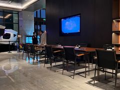 -星河吉酒店-BOND大堂吧·咖啡·简餐
