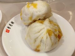 蟹黄汤包-留芳·文旅古月楼(老街店)