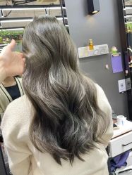 -藤野造型烫发染发