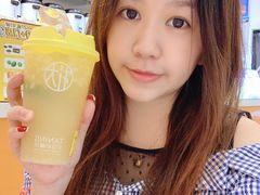 -挞柠·手打柠檬茶(花城汇中区旗舰店)