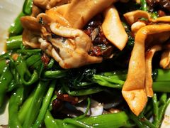 越式咖喱牛腩煲-大头虾越式风味餐厅(光明广场店)