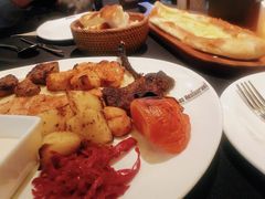 -Efes Turkish & Mediterranean Cuisine 艾菲斯餐厅(陆家嘴店)