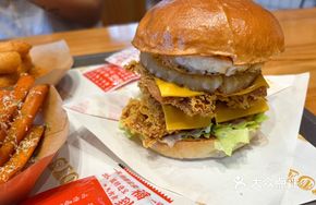 Double Cheese Fried Chicken Burger