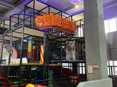 -嗨翻Hi-Fun竞技主题乐园·蹦床亲子生日轰趴(国光1937店)