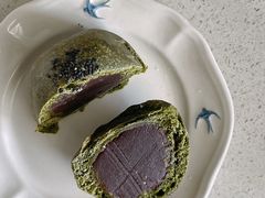 抹茶红豆包-mbd(华山路店)