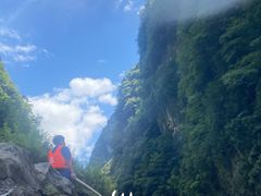 -重庆神龙峡漂流