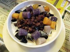 椰汁红豆芋圆凉粉-甜津美