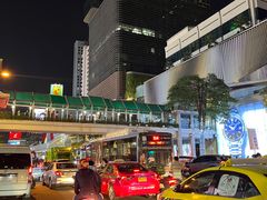 -曼谷铂尔曼皇权酒店
