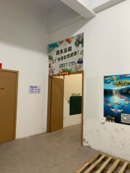 门面-逝水玩具折扣店