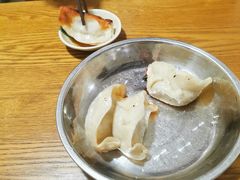 -黄阿姨锅贴大王(万航渡路店)