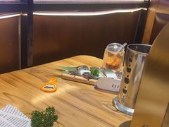 -青瓦餐厅·生鱼片·韩园烤肉(西塔店)