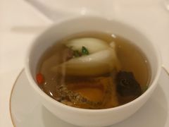 鲜鲍虎掌菌炖菜胆-宝丽轩中餐厅BAOLIXUAN