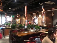 大堂-·缸桶屋·韩式牛肋条自助烤肉(西湖D11店)