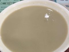 -聚德华天护国寺小吃(甜水园店)