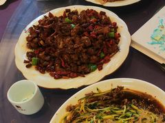 -吴记酱骨炖菜馆(西大直街店)
