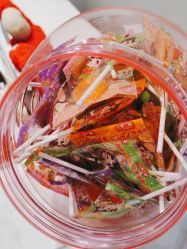 -咪咪专业脱毛连锁机构