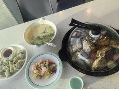 -巧克力渔家.小船海鲜胶东菜(万平口店)