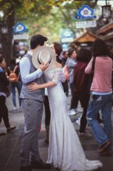 -都市丽人婚纱摄影
