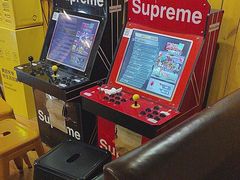 -伯爵·沉浸式超级密室·直营店