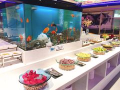 自助取餐区-瑞伯克牛排自助餐厅天一广场店