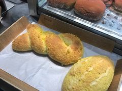 咸蛋厚芋泥软软包-LELECHA乐乐茶(美罗城店)