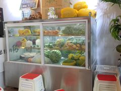 -津椰本·海南正宗椰奶清补凉(店一店)