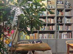 -谷咖啡·鲜花绿植花园餐厅