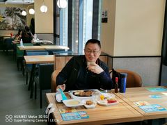 -豪客来牛排(重庆三峡广场步行街1704店)