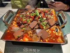 -渝是乎川渝小炒(新世界百货望京店)