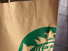 -星巴克(广州中华广场B1层店)