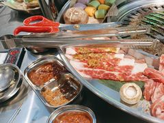 -哈哈碳都·牛肋条无限自助烤肉(宝龙店)