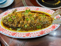 蒜爆鱼-圣泉菜馆(户部山店)