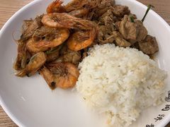 -同济大学本部学苑饮食广场