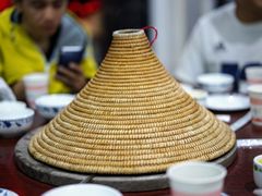 -姚记抚仙湖石锅鱼庄