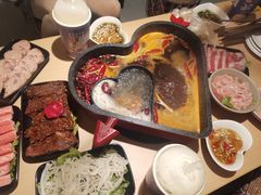 -天台月光帐篷火锅(合能锦城店)