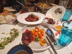 -荟廷·晶萃(陆家嘴尚悦湾店)